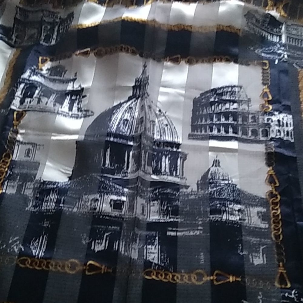 Raffaello Roma wrap around scarf